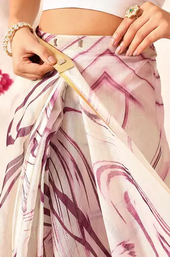 Burgundy printed cotton blend ethnic saree with blouse piece