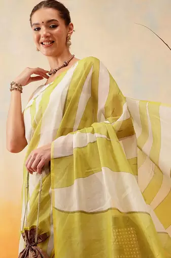 Yellow printed cotton blend ethnic saree with blouse piece