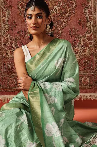 Green printed art silk ethnic saree with blouse piece