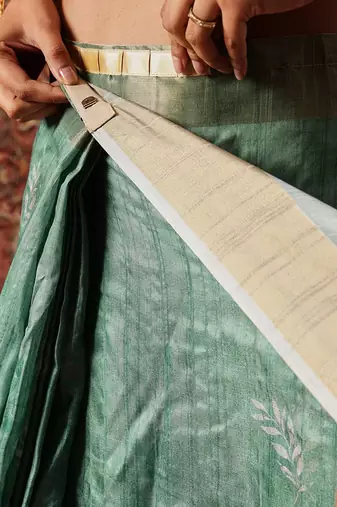Sea green printed art silk ethnic saree with blouse piece