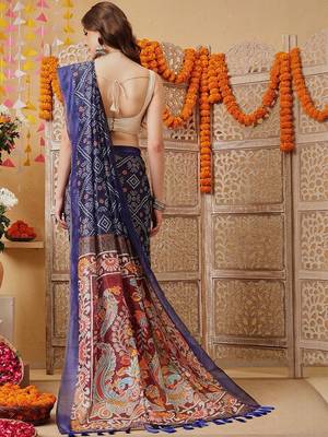 Navy blue printed cotton blend ethnic saree with blouse piece 4