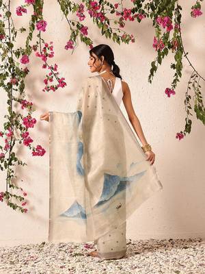 Beige printed silk cotton ethnic saree with blouse piece 3