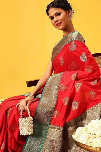 Red woven silk blend ethnic saree with blouse piece