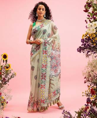 Green printed cotton blend ethnic saree with blouse piece 2