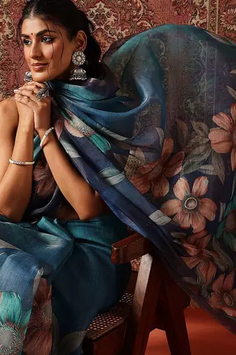 Blue printed cotton blend ethnic saree with blouse piece