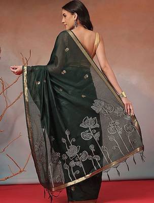 Green floral cotton blend festive saree with blouse piece 3