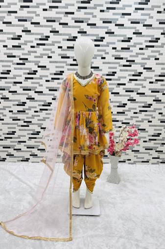 yellow heavy fox georgette salwar suit set with digital print work - party wear