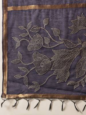 Navy blue floral cotton blend festive saree with blouse piece 5