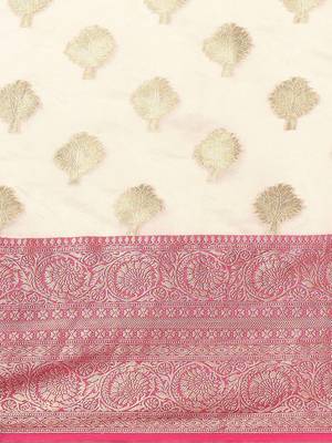 White woven cotton blend traditional saree with blouse piece 4