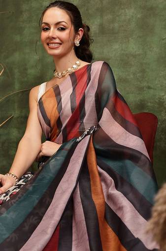 Black printed silk cotton ethnic saree with blouse piece