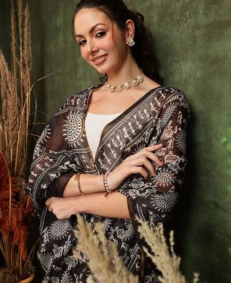 Black printed cotton blend ethnic saree with blouse piece 4