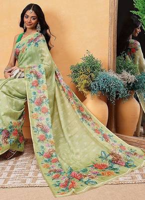 Green printed silk cotton ethnic saree with blouse piece 4