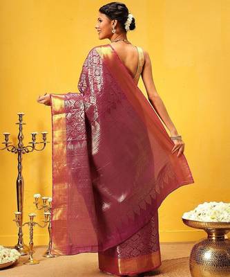 Pink woven silk blend ethnic saree with blouse piece 3