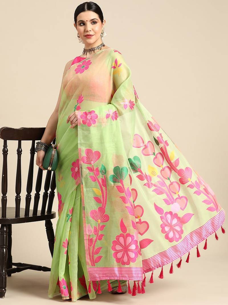 Green woven pure cotton ethnic saree with blouse piece