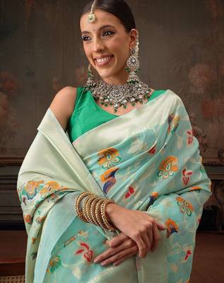 Teal woven pure cotton ethnic saree with blouse piece 4