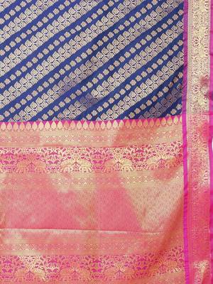 Navy blue woven art silk traditional saree with blouse piece 4