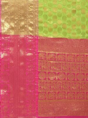 Green woven cotton blend traditional saree with blouse piece 5