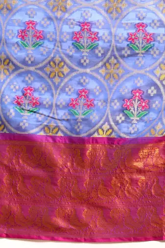 Blue woven art silk traditional saree with blouse piece