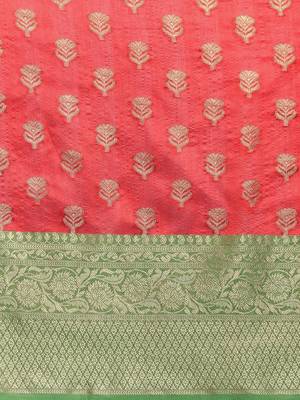 Red woven art silk traditional saree with blouse piece 4