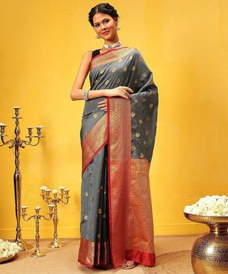 Grey woven silk blend ethnic saree with blouse piece 2