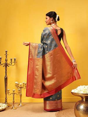 Grey woven silk blend ethnic saree with blouse piece 3