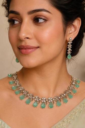 Pista green ad stone & agate stone necklace set with earrings, antique gold plated
