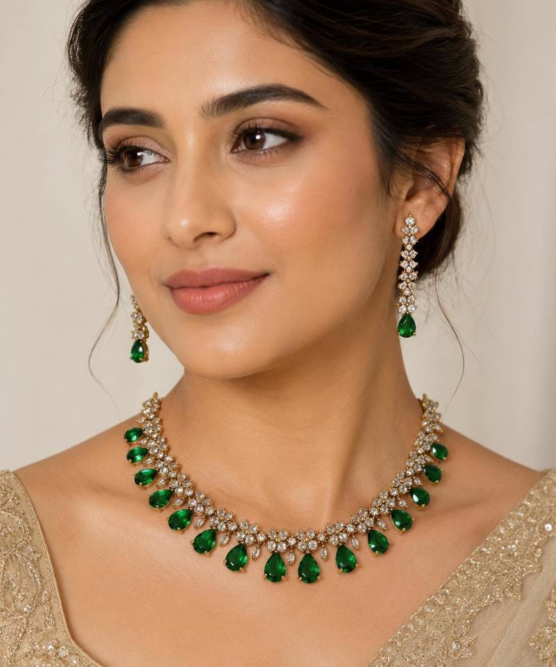 Green ad stone & agate stone necklace set with earrings, antique gold plated