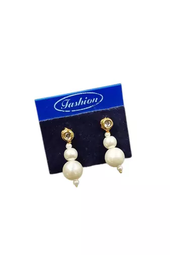 White color necklace set with earrings, moti & agate stone, gold plated