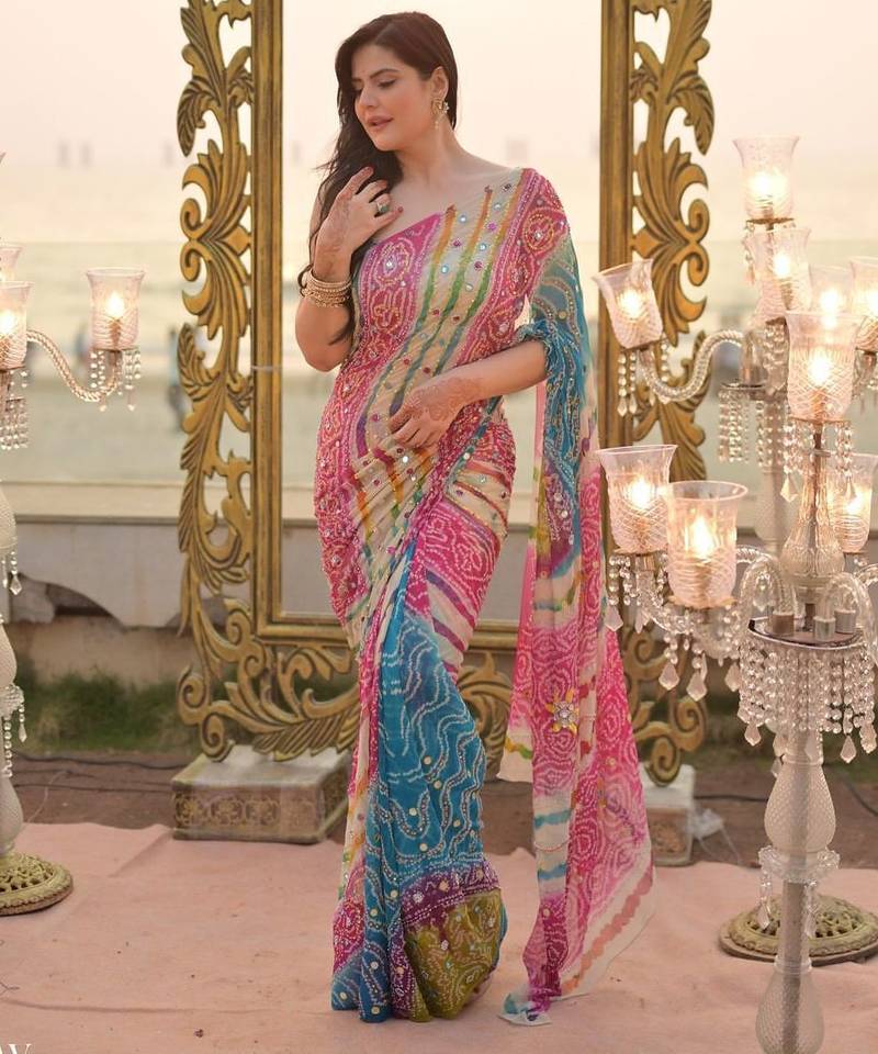 Zareen khan inspired bandhani leheriya tebby silk pink saree with mirror work