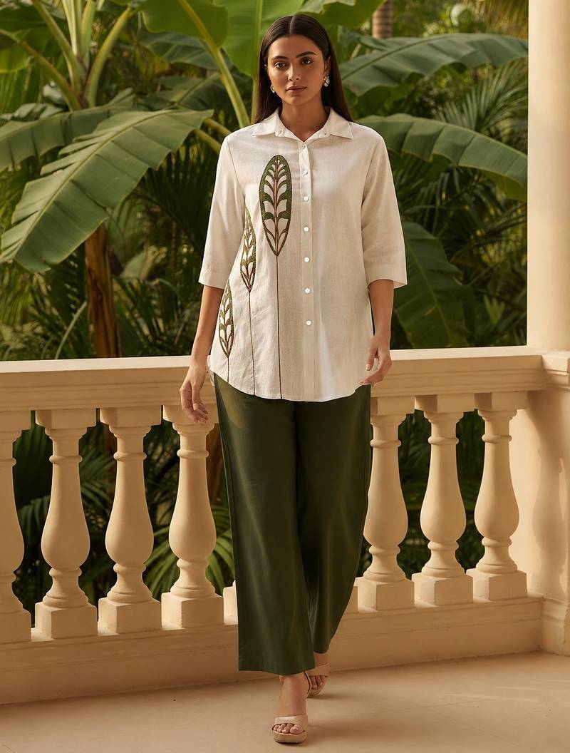 Stylish Women Cotton Embroidered Short Kurti Top with pant cored set 