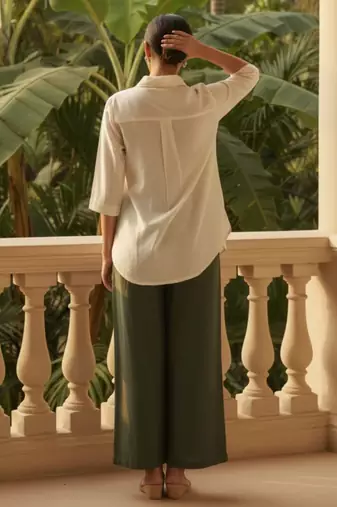 Stylish Women Cotton Embroidered Short Kurti Top with pant cored set 