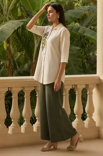 Stylish Women Cotton Embroidered Short Kurti Top with pant cored set 