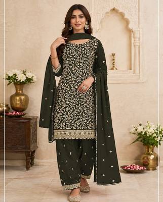 Black color embroidered georgette salwar suit with dupatta 1