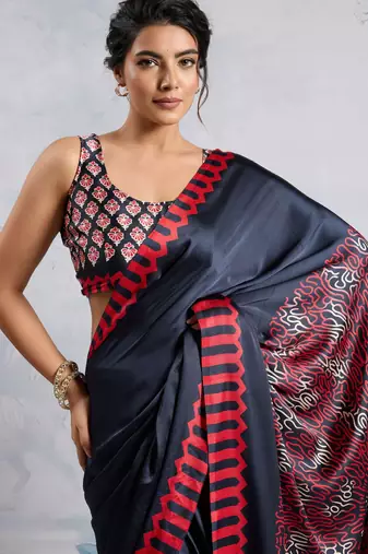 Grey faux crepe printed all-seasons-sarees