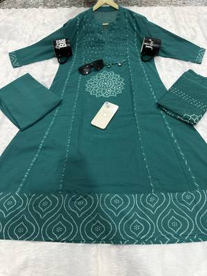 Beautiful straight kurta set 5