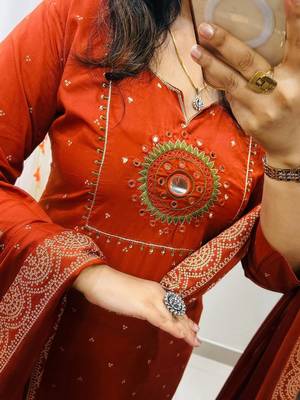 Beautiful rust kurti with plazzo and dupatta 4