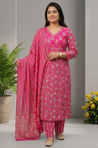Beautiful pink printed kurta set