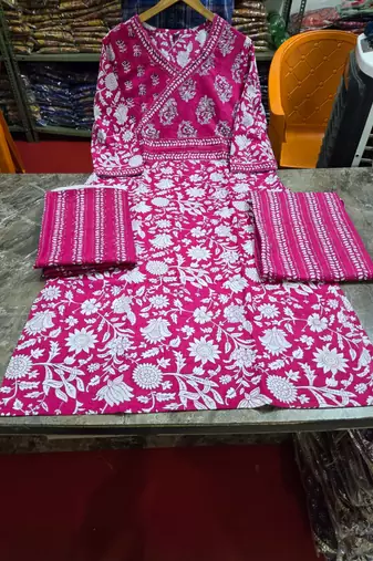 Beautiful pink printed kurta set