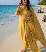 Beautiful yellow printed kurta set