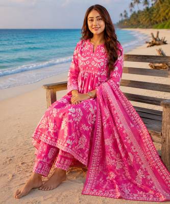 Beautiful pink anarkali kurta set 2