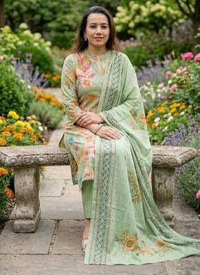 Beautiful printed kurta with pant and dupatta 2