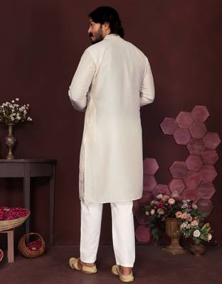 White geometric sequin silk kurta pyjama set for men |designer kurta 4