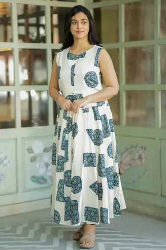 Premium printed jaipuri white cotton skirt and top set with beautiful button