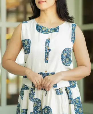 Premium printed jaipuri white cotton skirt and top set with beautiful button 4