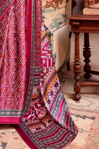 Pink faux crepe printed patola-saris