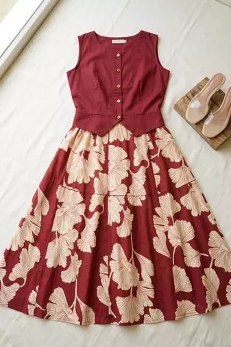 Premium printed jaipuri red cotton skirt and top set with beautiful button