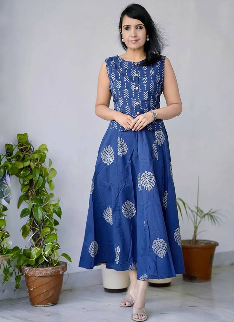 Premium blue printed leaf jaipuri cotton skirt and top set with beautiful button