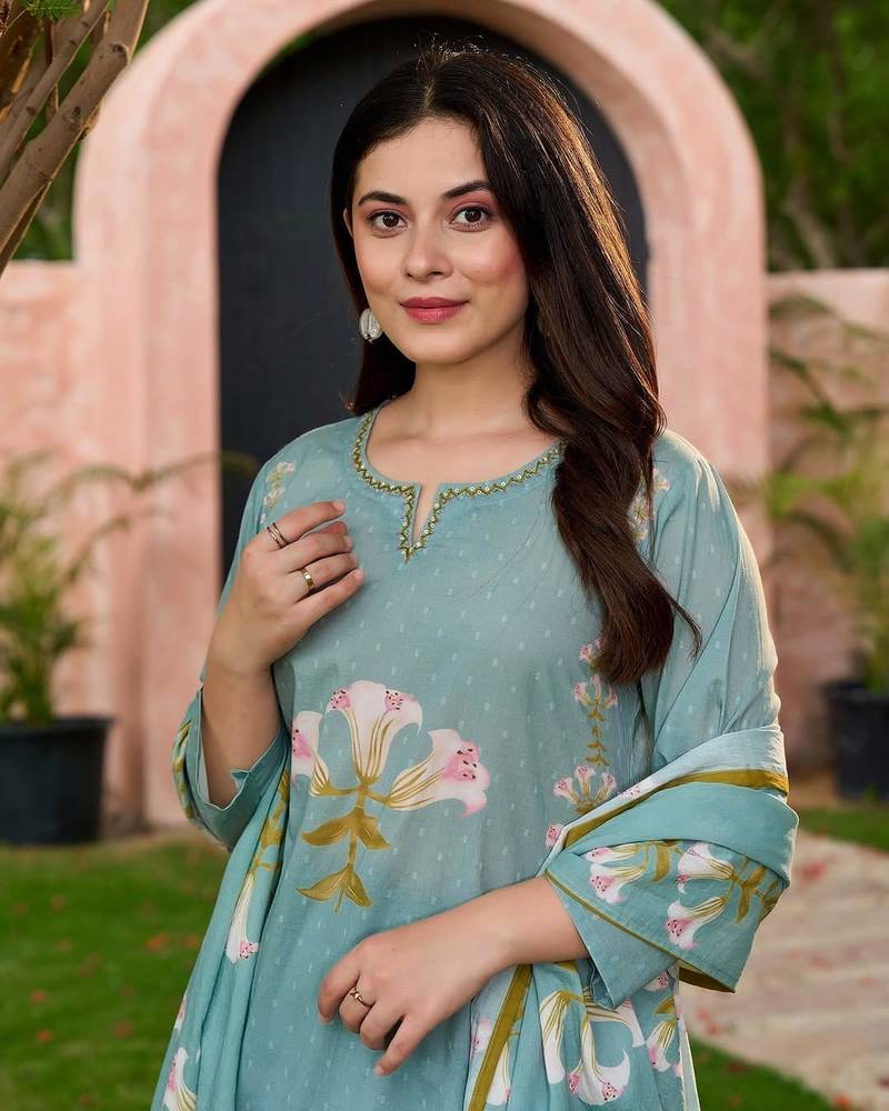 Women's Floral Printed Kurta Pant Dupatta Set | Elegant Ethnic Wear Suit Set