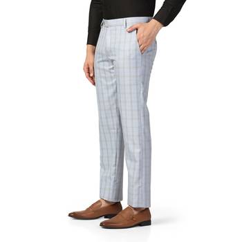 Blue checkered trousers 4