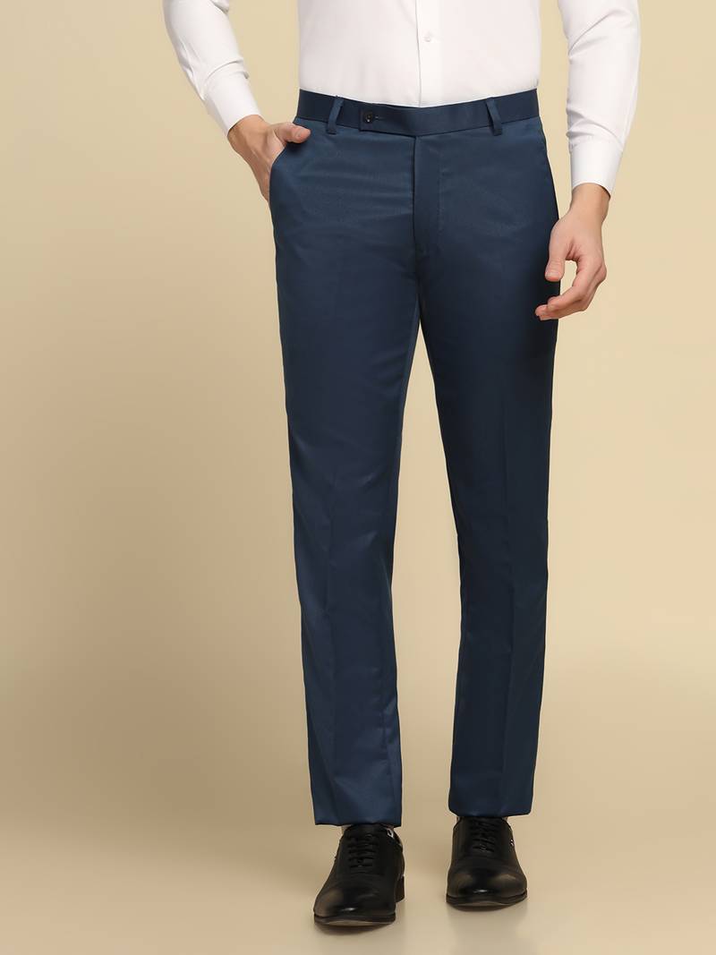 Blue strechable trousers